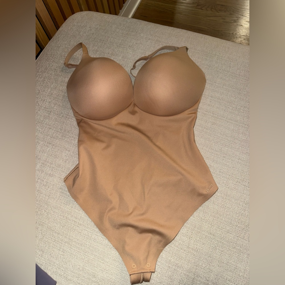 SKIMS Ultimate Body Push-Up Thong Bodysuit